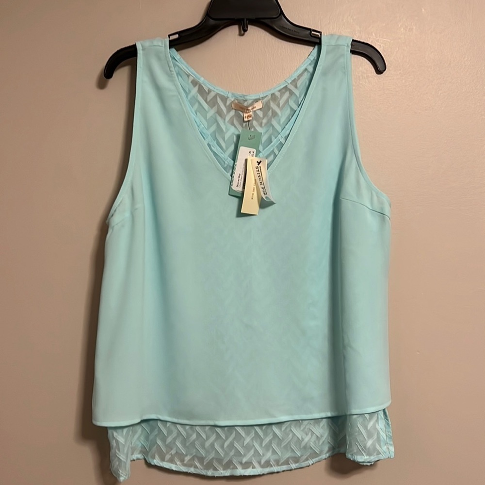 Stitch Fix Skies Are Blue Layered V Neck Tunic